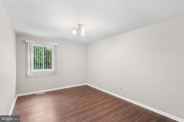 144 TULIP RD, Southampton, PA 18966