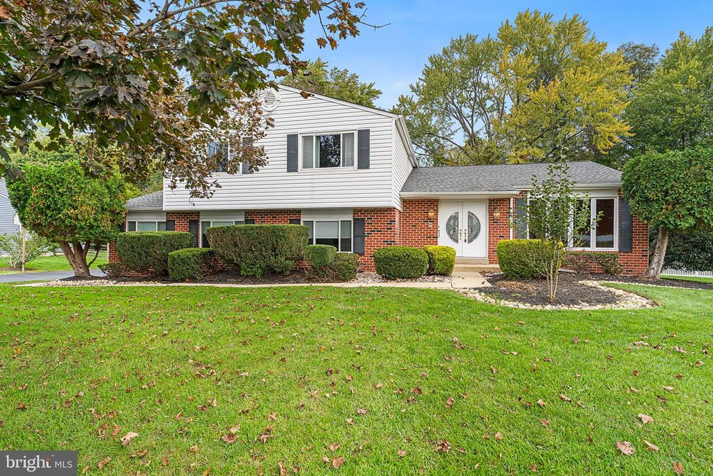 144 TULIP RD, SOUTHAMPTON, PA 18966 — exterior