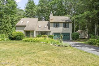 11 Amber Way, Milton, NY 12020