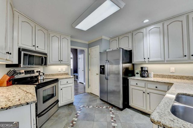 3880 Gallant Fox Court, Duluth, GA 30096