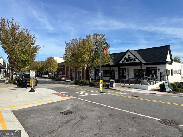 3880 Gallant Fox Court, Duluth, GA 30096