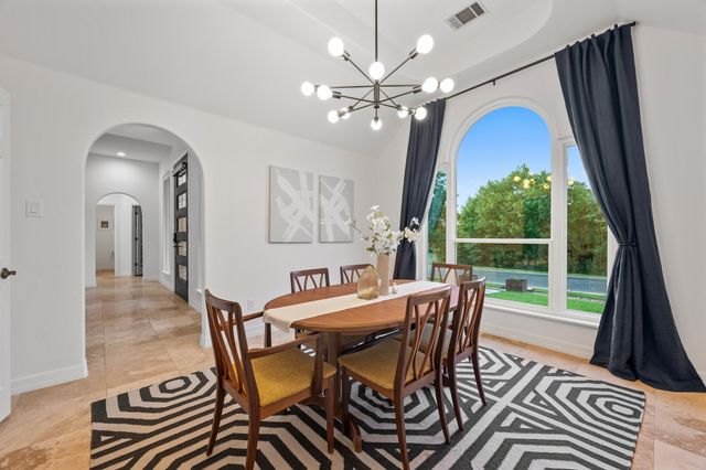 12007 Colleyville DR, Bee Cave, TX 78738