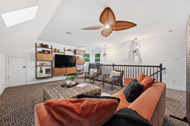 12007 Colleyville DR, Bee Cave, TX 78738