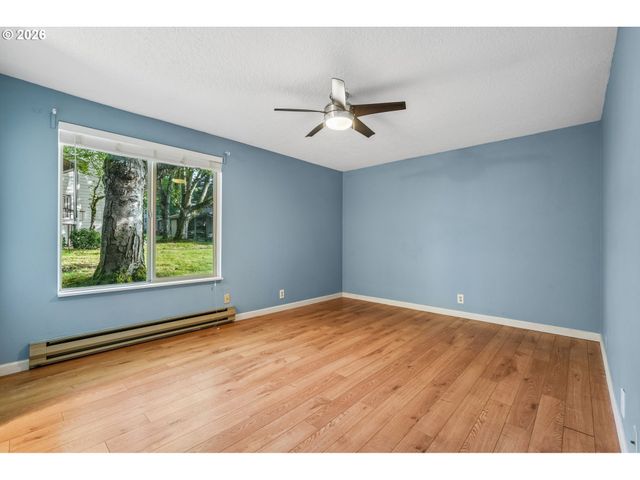 10143 Sw TRAPPER Ter, Beaverton, OR 97008