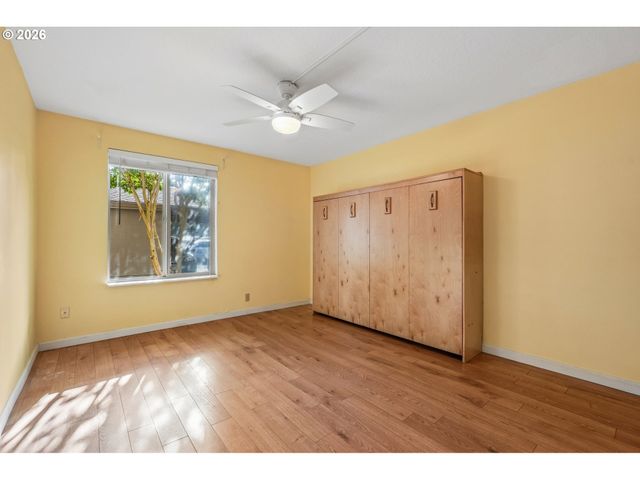 10143 Sw TRAPPER Ter, Beaverton, OR 97008