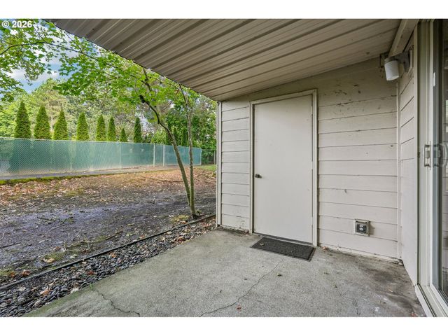 10143 Sw TRAPPER Ter, Beaverton, OR 97008