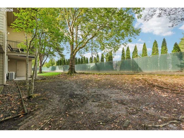 10143 Sw TRAPPER Ter, Beaverton, OR 97008