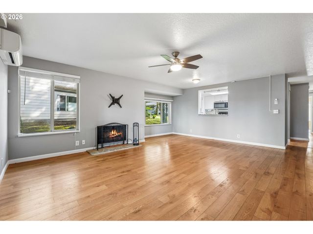 10143 Sw TRAPPER Ter, Beaverton, OR 97008