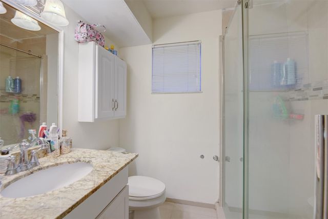 3777 NW 78th Avenue 10d, Hollywood, FL 33024