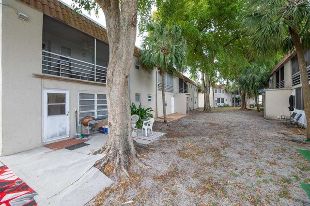 3777 NW 78th Avenue 10d, Hollywood, FL 33024