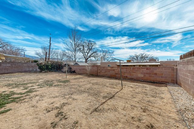 9612 Prospect Avenue NE, Albuquerque, NM 87112