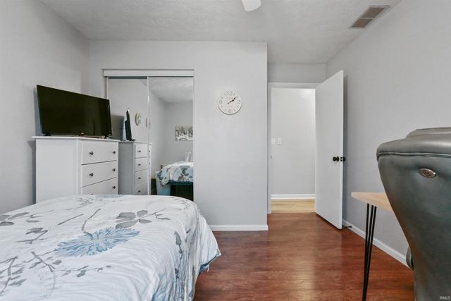 6229 Cheshire Drive, Mount Vernon, IN 47620