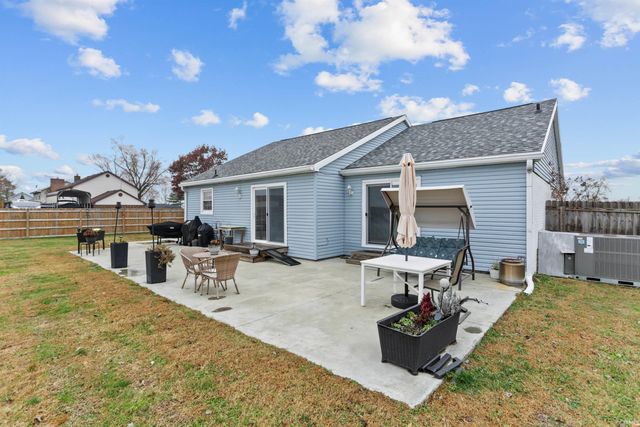 6229 Cheshire Drive, Mount Vernon, IN 47620