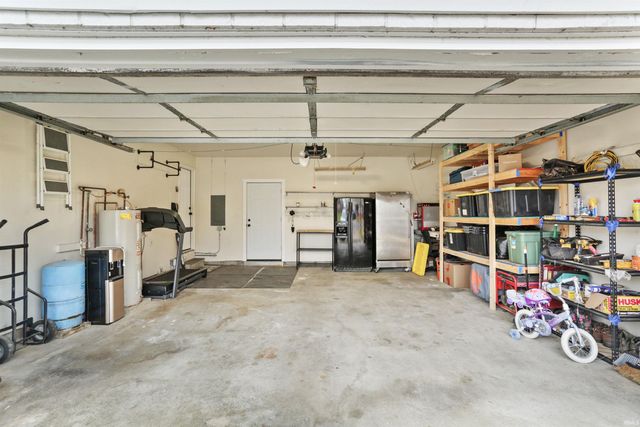 6229 Cheshire Drive, Mount Vernon, IN 47620