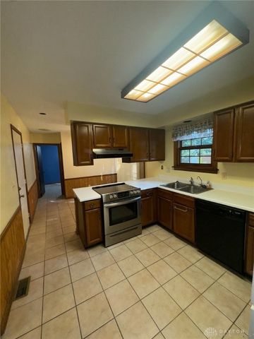 3764 Woodbrook Way, Dayton, OH 45430