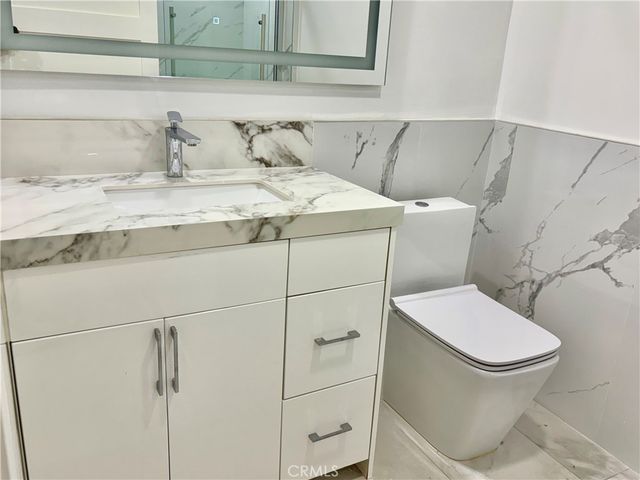 1861 Veteran Avenue 101, Westwood Century City, CA 90025