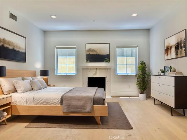 1861 Veteran Avenue 101, Westwood Century City, CA 90025
