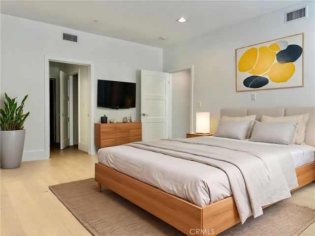 1861 Veteran Avenue 101, Westwood Century City, CA 90025