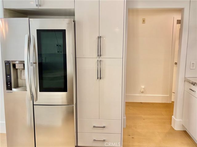 1861 Veteran Avenue 101, Westwood Century City, CA 90025