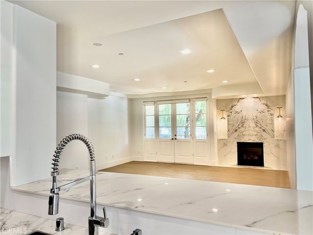 1861 Veteran Avenue 101, Westwood Century City, CA 90025