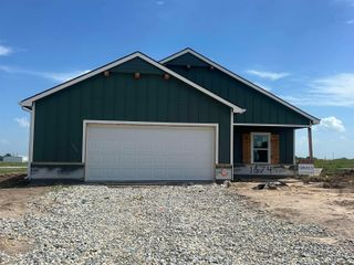 1574 N Emerald Valley Dr, Mulvane, KS 67110