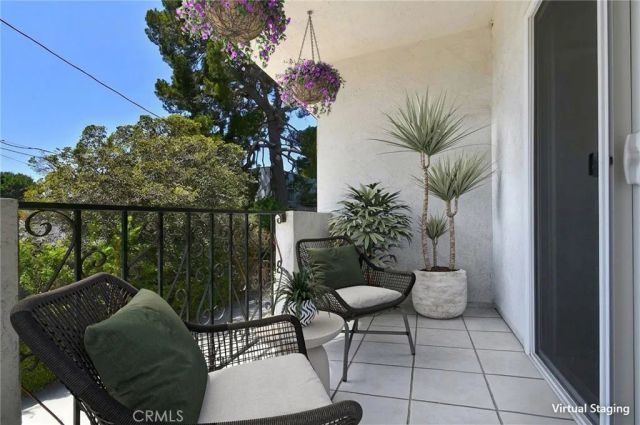 5017 Cartwright 1, North Hollywood, CA 91601