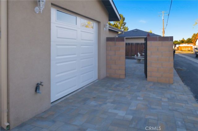 215 E 2nd Street A, San Dimas, CA 91773