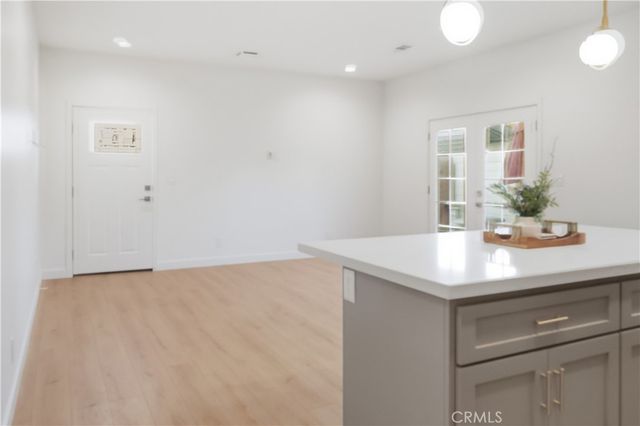 215 E 2nd Street A, San Dimas, CA 91773