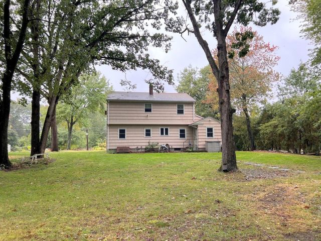 18 Main St, Chelmsford, MA 01863