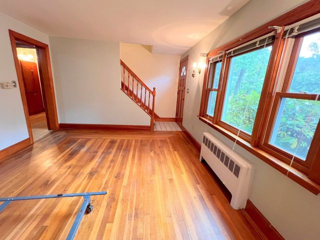 18 Main St, Chelmsford, MA 01863