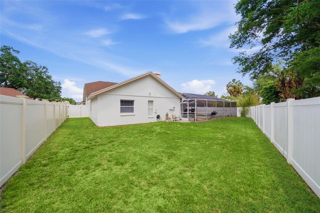 2305 MARSEILLE COURT, Valrico, FL 33596