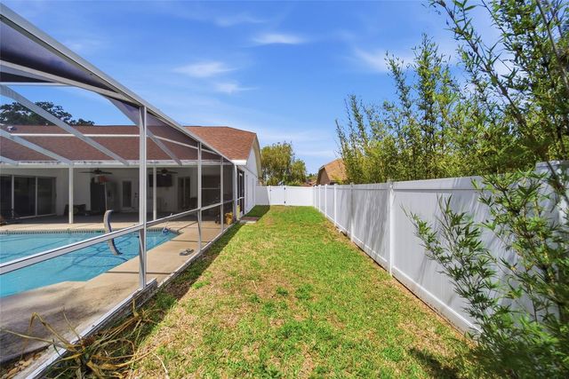 2305 MARSEILLE COURT, Valrico, FL 33596