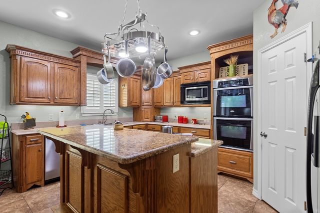 4975 SE 3000, Andrews, TX 79714