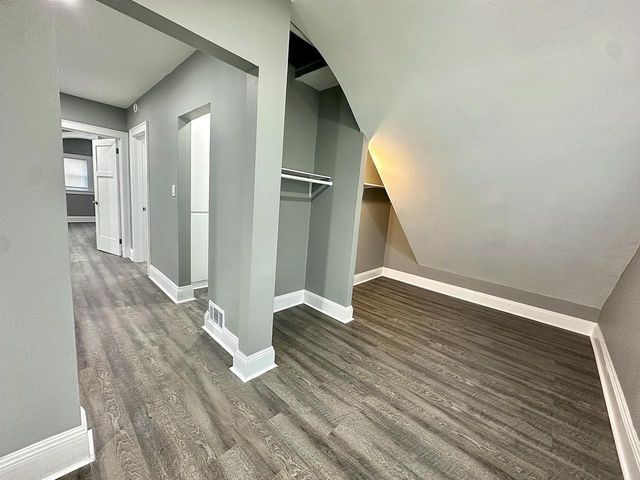 4554 N 37th STREET, Milwaukee, WI 53209