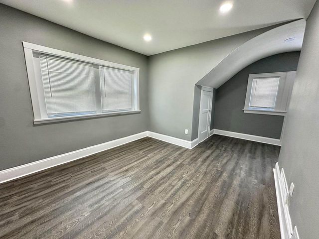 4554 N 37th STREET, Milwaukee, WI 53209