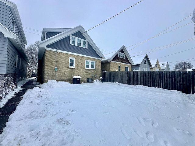 4554 N 37th STREET, Milwaukee, WI 53209