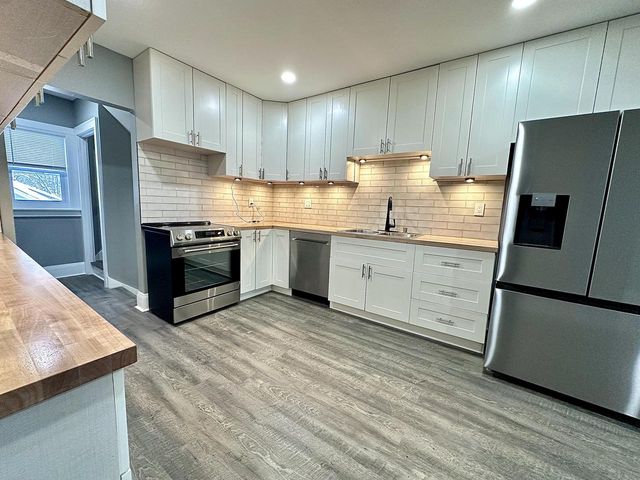 4554 N 37th STREET, Milwaukee, WI 53209