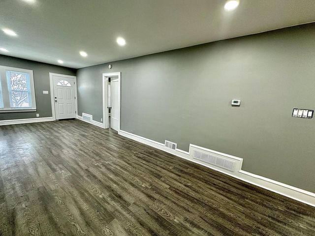 4554 N 37th STREET, Milwaukee, WI 53209