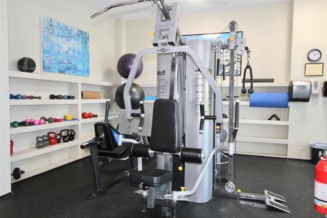 3233 NE 34th St 406, Fort Lauderdale, FL 33308