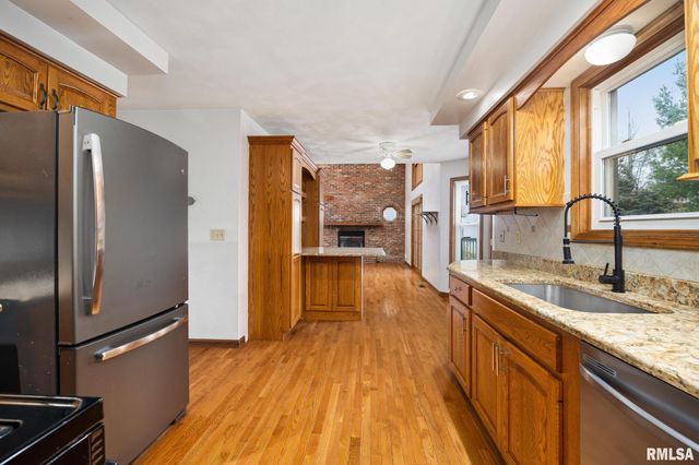 1728 W MARLENE Court, Peoria, IL 61614