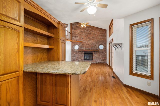 1728 W MARLENE Court, Peoria, IL 61614