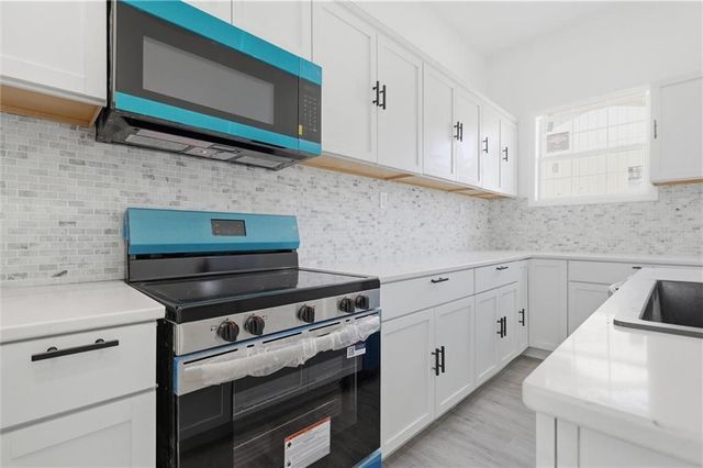 305 W 5th Street, Lawson, MO 64062