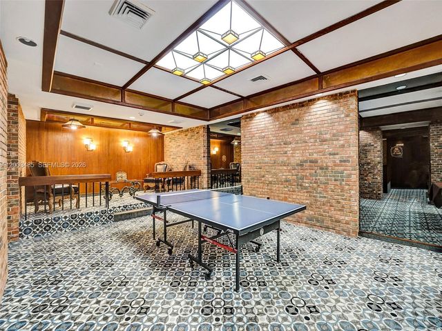 2751 S Ocean Dr 908S, Hollywood, FL 33019