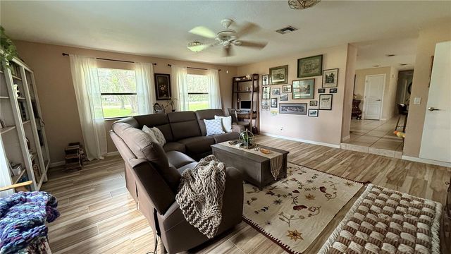 2720 EWELL ROAD, Lakeland, FL 33811