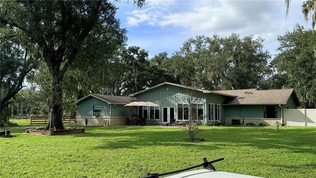2720 EWELL ROAD, Lakeland, FL 33811