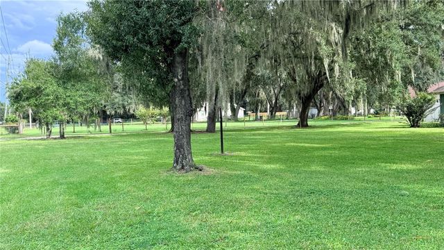 2720 EWELL ROAD, Lakeland, FL 33811