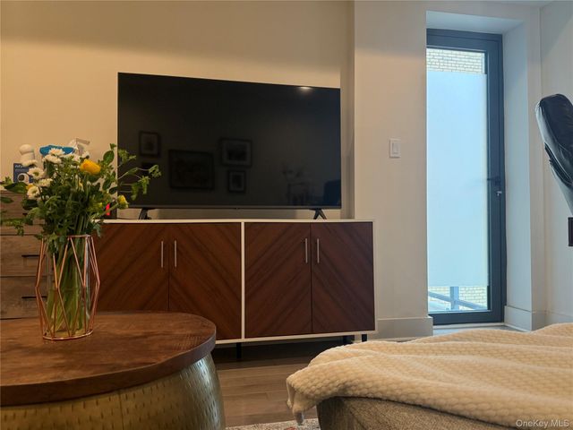 3141 29th Street 5B, Astoria, NY 11106