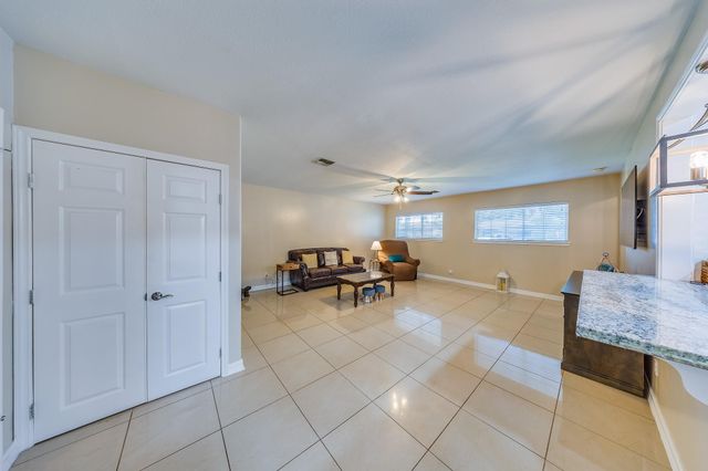 1602 Easthaven Drive, Pasadena, TX 77506
