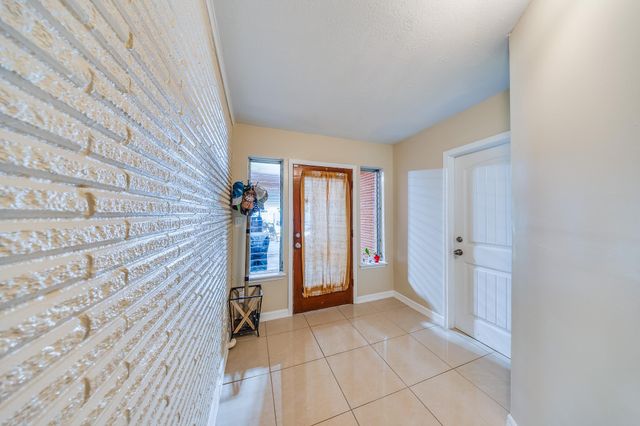 1602 Easthaven Drive, Pasadena, TX 77506