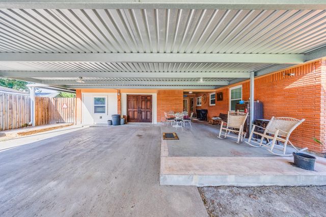 1602 Easthaven Drive, Pasadena, TX 77506